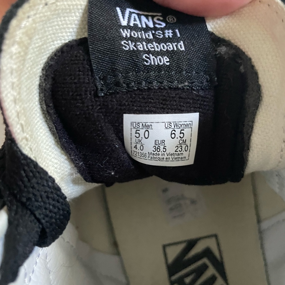High top Vans - Picture 3 of 3